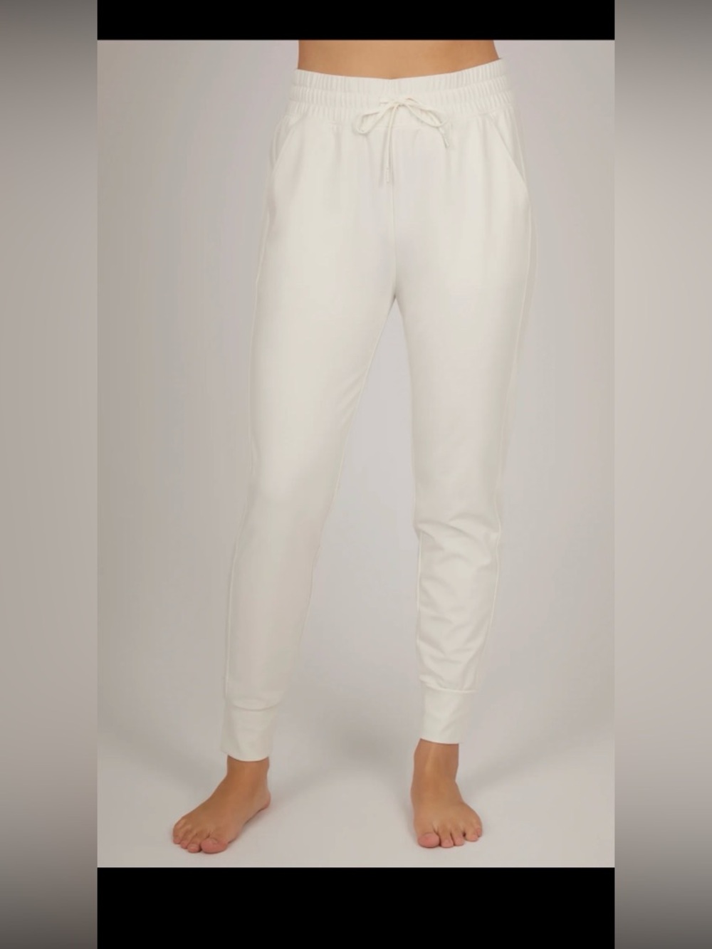 90 Degree By Reflex Joggers Womens Sz Small - Cream